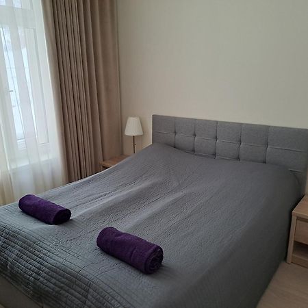 Emajoe Keeltekool Apartment Тарту Екстериор снимка