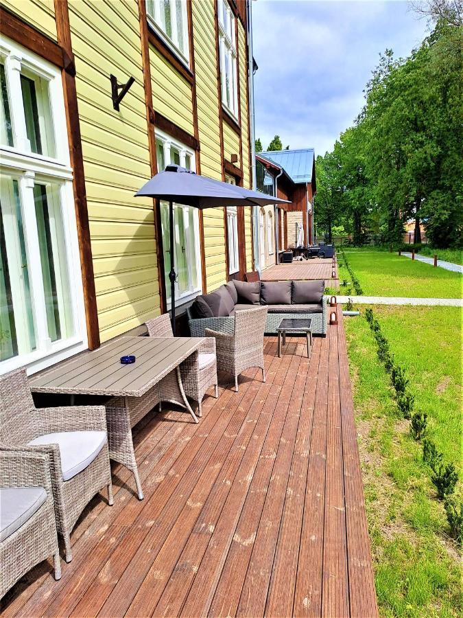 Emajoe Keeltekool Apartment Тарту Екстериор снимка