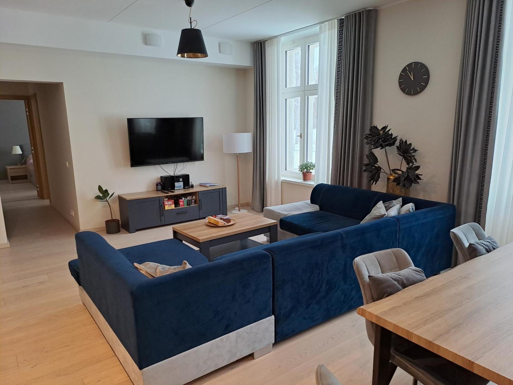 Emajoe Keeltekool Apartment Тарту Екстериор снимка